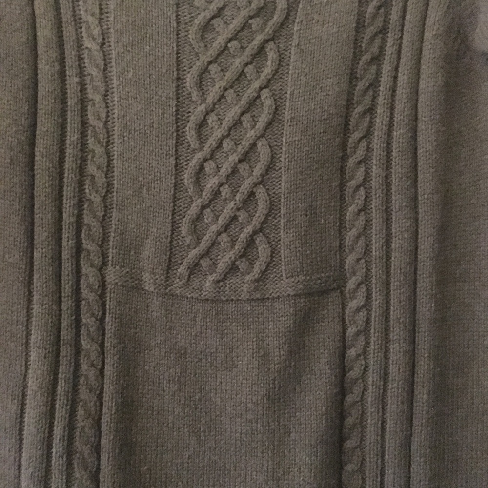 Off the shoulder sweater!